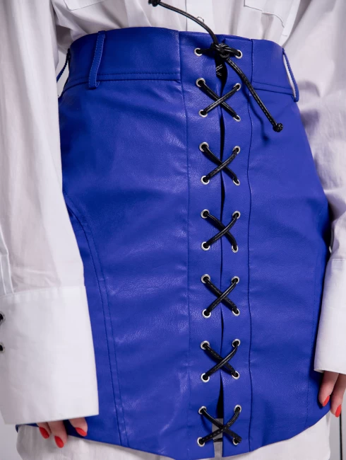 Юбка кожаная на шнуровке 
