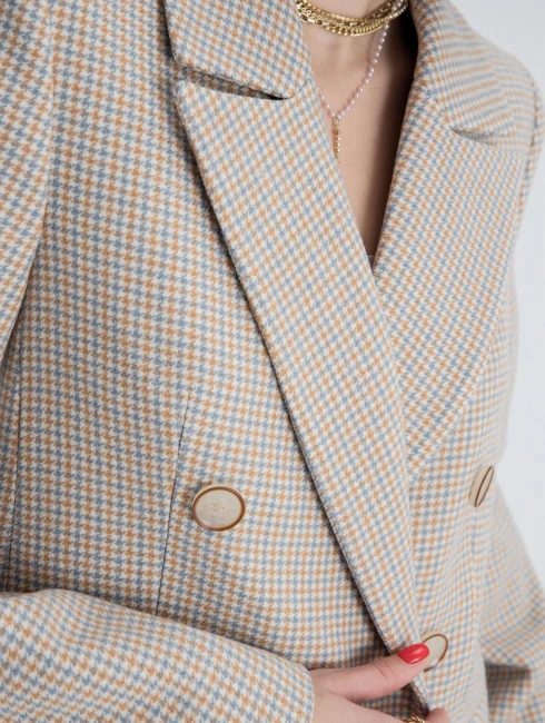 Пальто весеннее Пальто весеннее