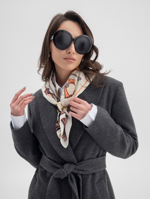 Платок женский с принтом