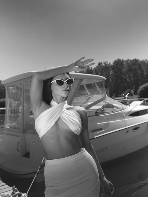 Топ-бандо атласный айвори