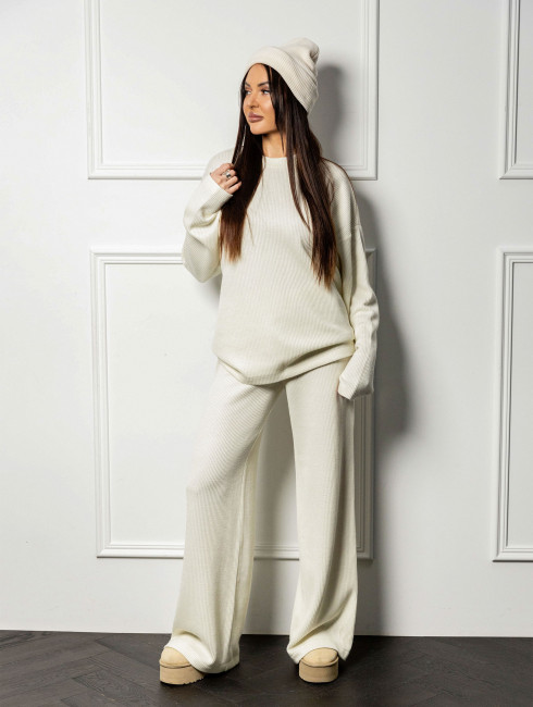 Костюм трикотажный