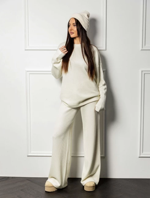 Костюм трикотажный