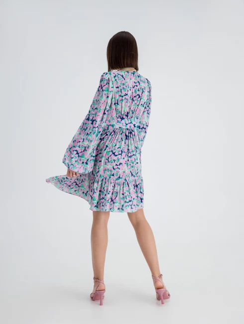 Платье с ярусами 