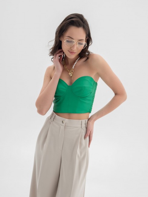 Топ кожаный с чашками Топ кожаный с чашками