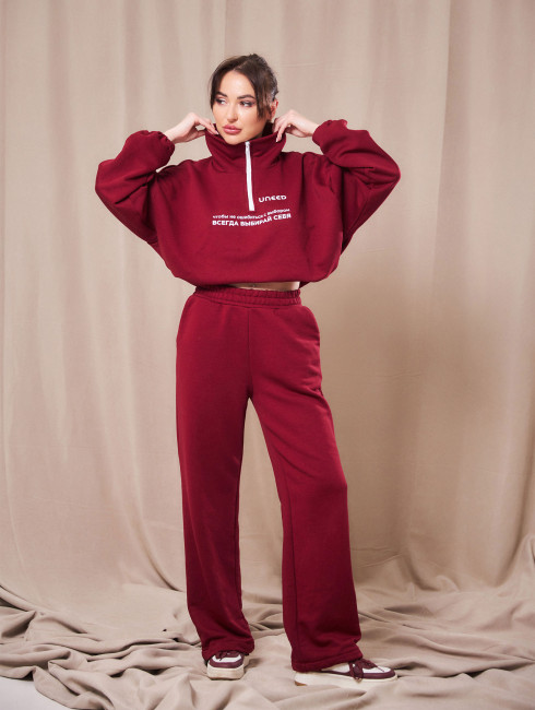 Спортивный костюм 