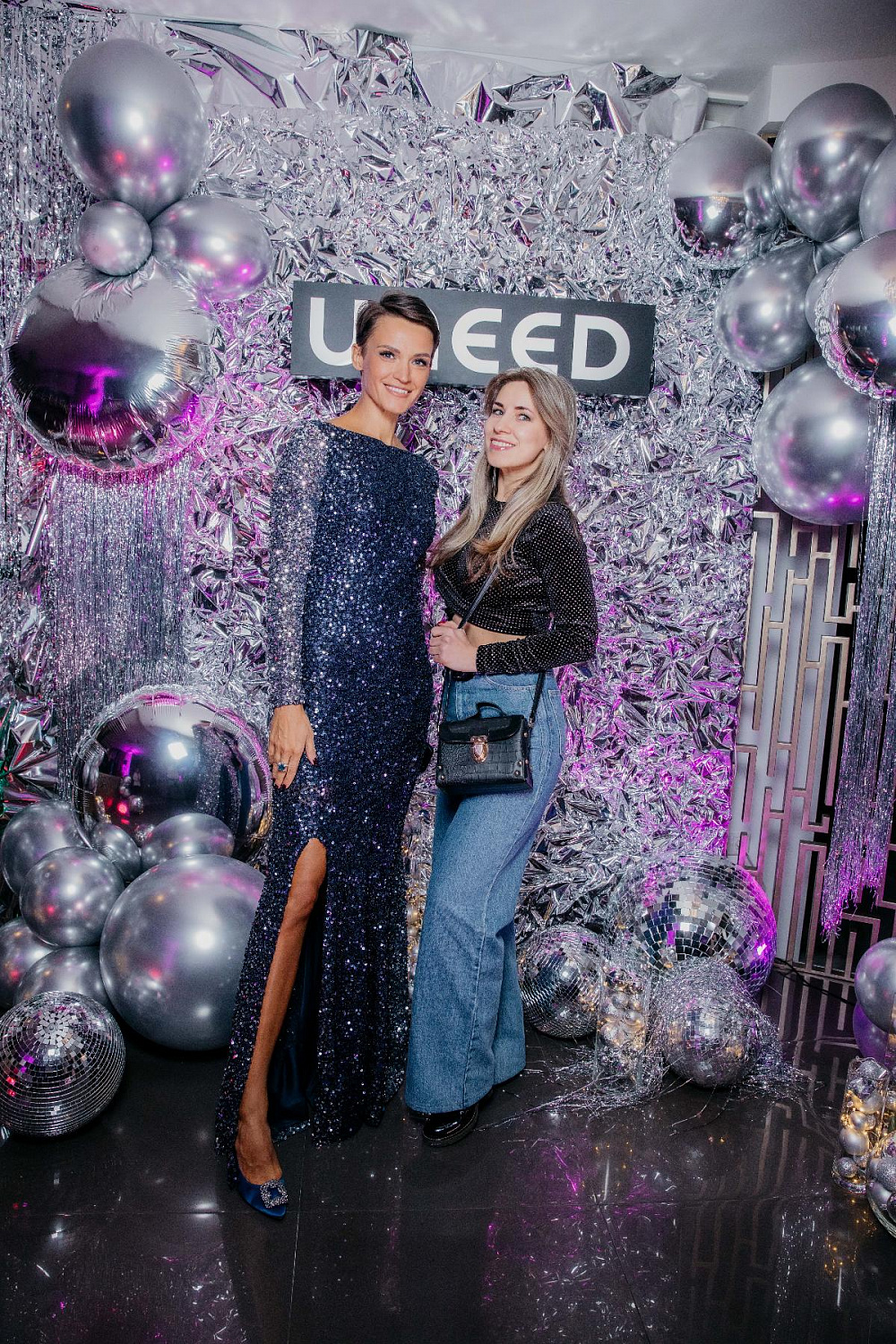 Показ лимитированной новогодней коллекции. 