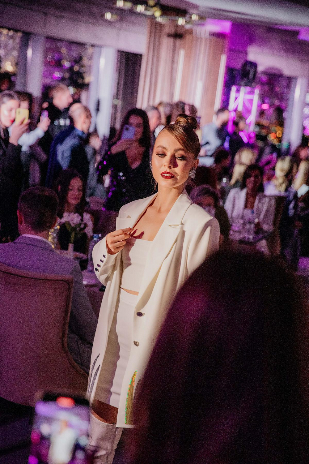 Показ лимитированной новогодней коллекции. 