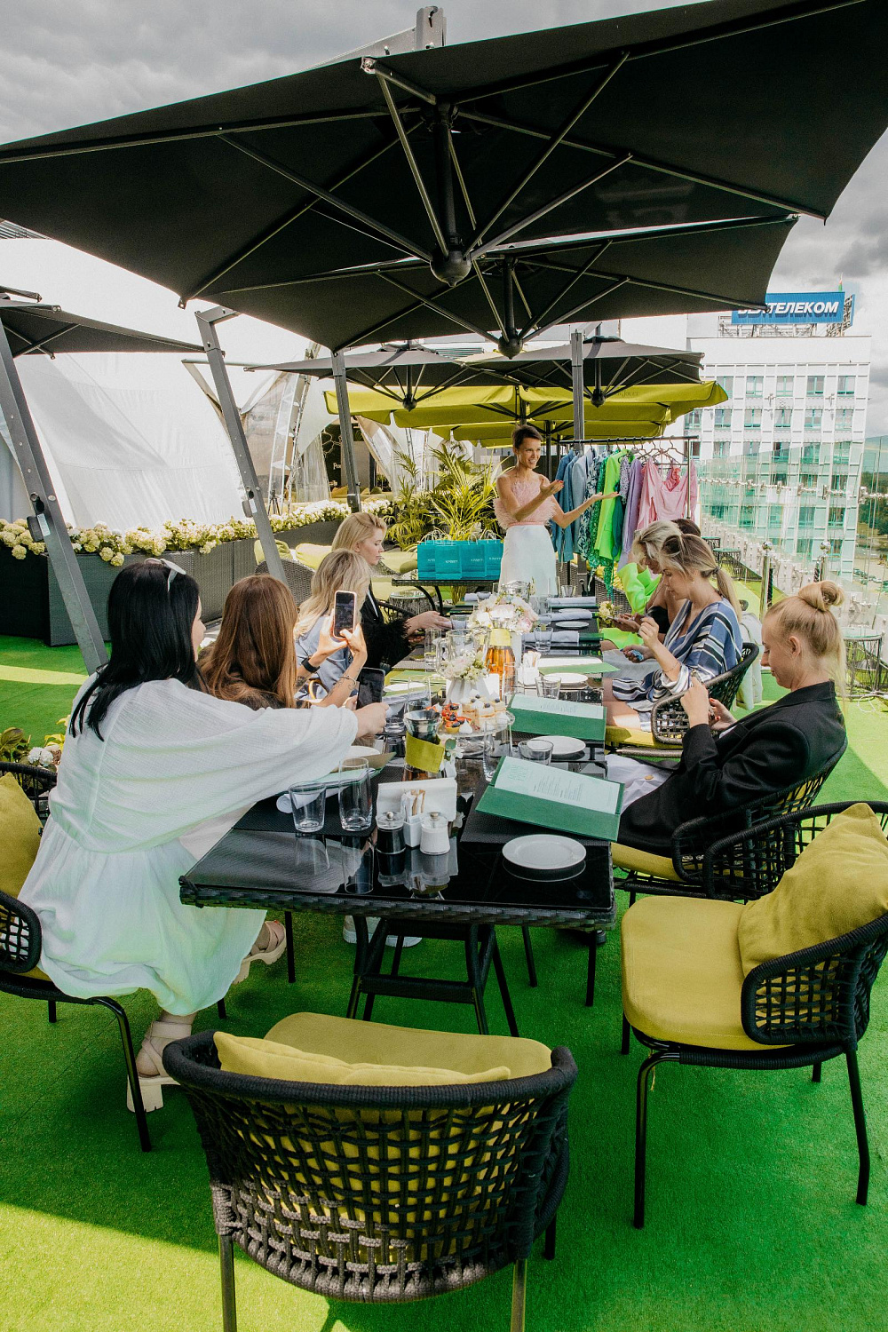 Первый летний fashion-brunch в ресторане Ember. Первый летний fashion-brunch в ресторане Ember.