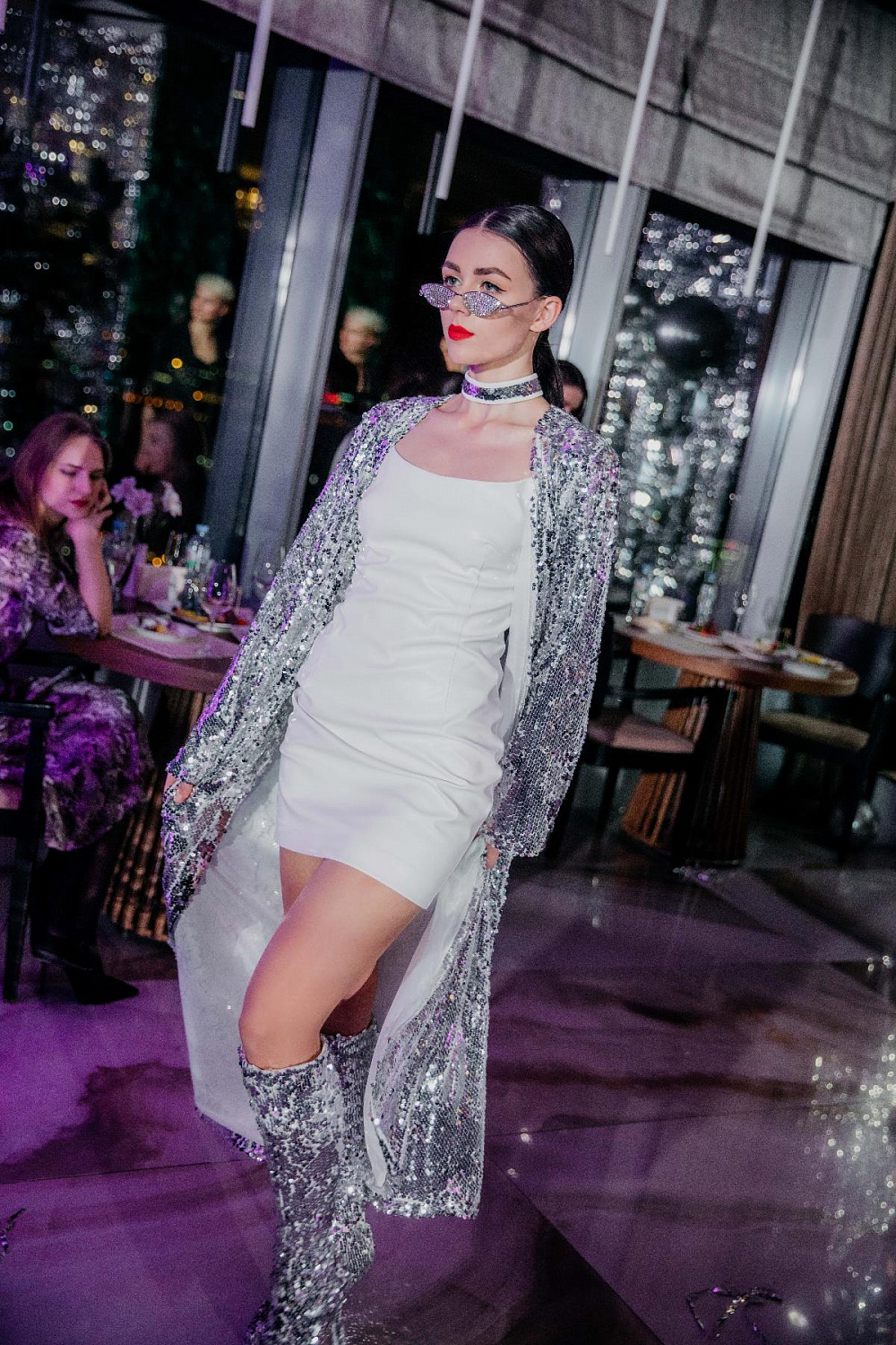 Показ лимитированной новогодней коллекции. 